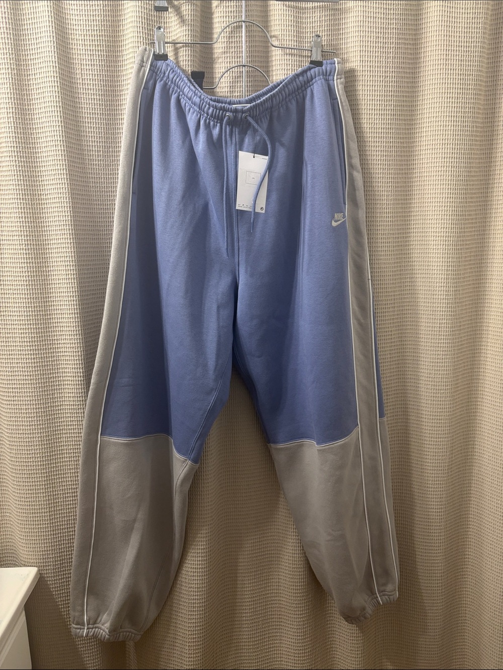 Nike Two-Tone Light Blue & Light Gray Sweatpants